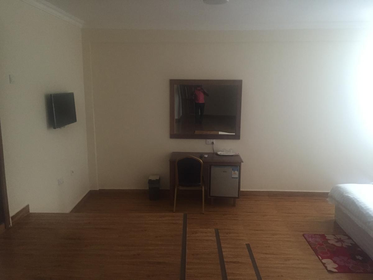 Ampomaah Hotel 阿克拉 外观 照片
