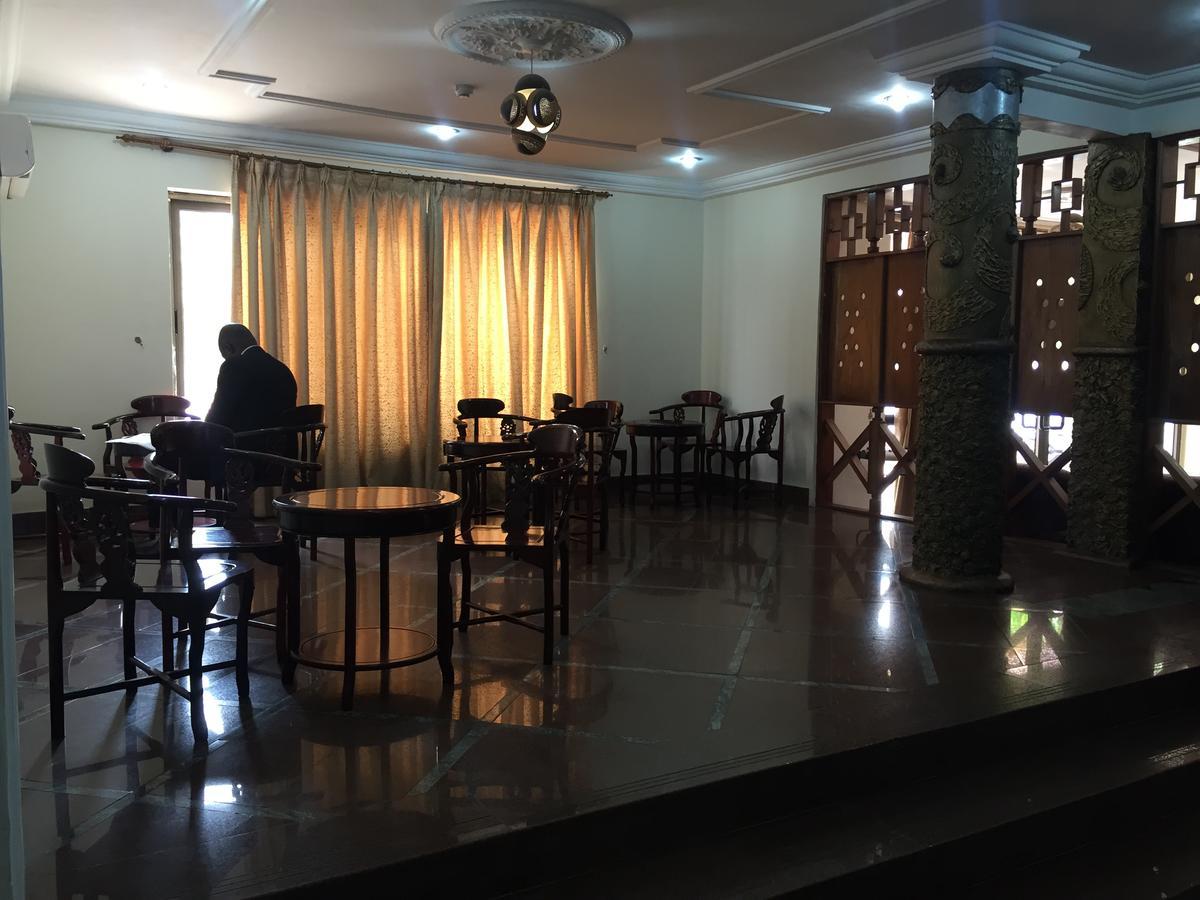 Ampomaah Hotel 阿克拉 外观 照片